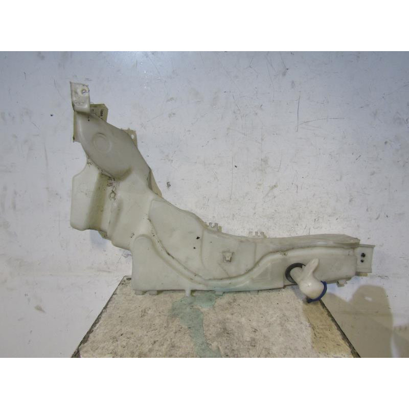 Vase de lave glace FORD FOCUS 2 Photo n°1