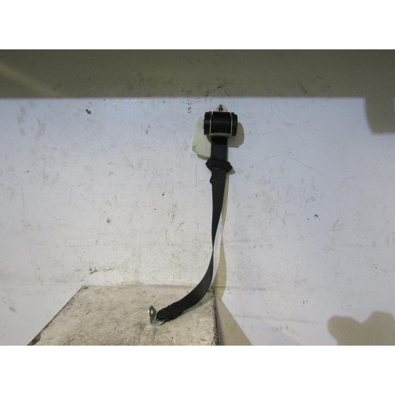 Ceinture arriere gauche OPEL ZAFIRA B Photo n°1