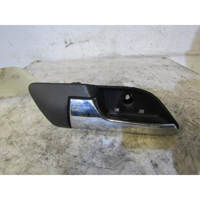 Poignee interieur arriere gauche OPEL ZAFIRA B Photo n°1