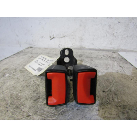 Attache ceinture arriere droit FORD FOCUS 2
