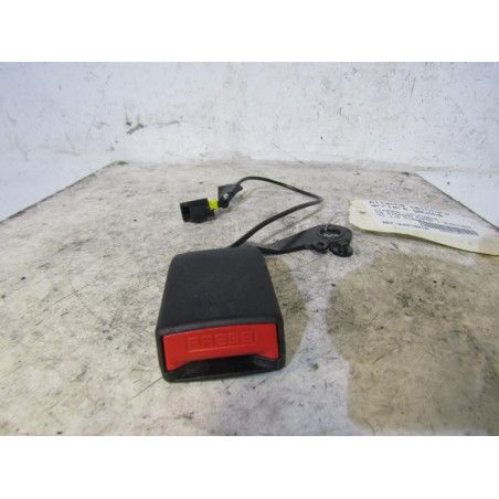 Attache ceinture arriere gauche CITROEN C4 PICASSO 1