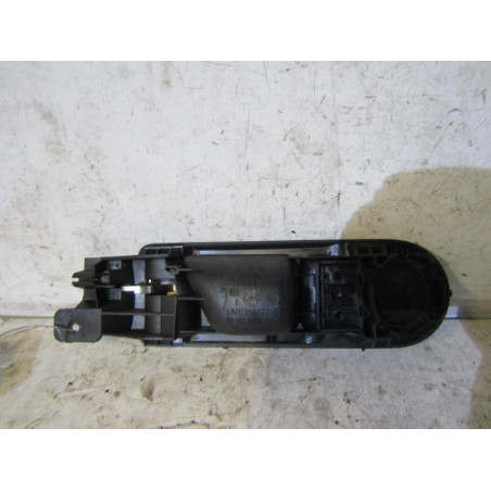 Poignee interieur arriere droit VOLKSWAGEN PASSAT 4