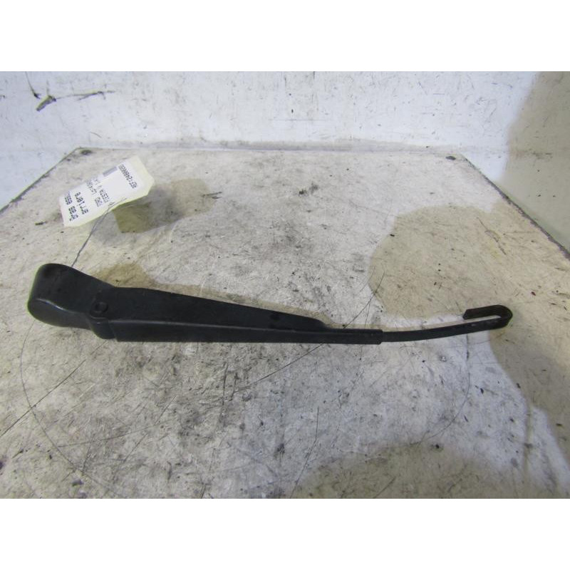 Bras essuie glace arriere FORD FIESTA 5 Photo n°1