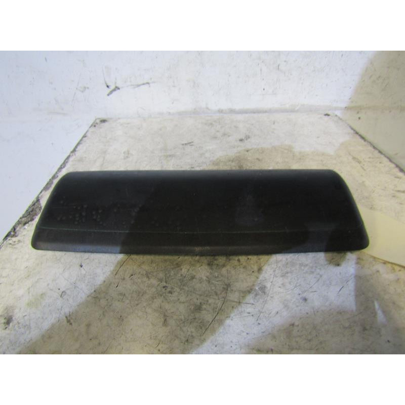Feu arriere stop central OPEL CORSA C Photo n°1