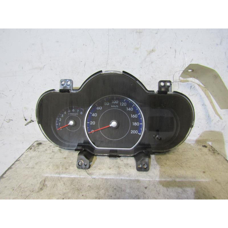 Compteur HYUNDAI I 10 1 Photo n°1