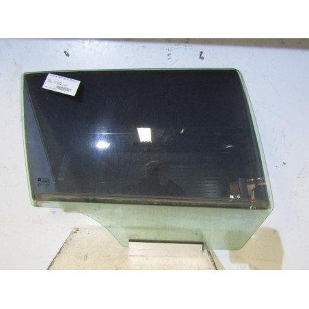 Vitre arriere droit OPEL ASTRA H