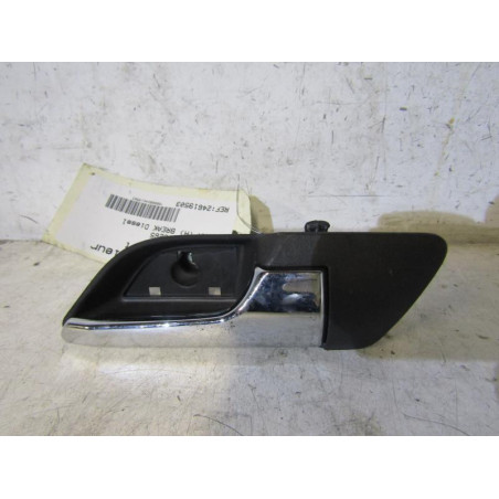 Poignee interieur arriere droit OPEL ASTRA H