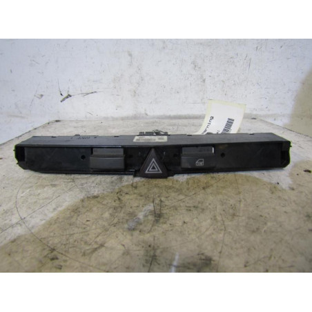 Bouton de warning OPEL ASTRA H