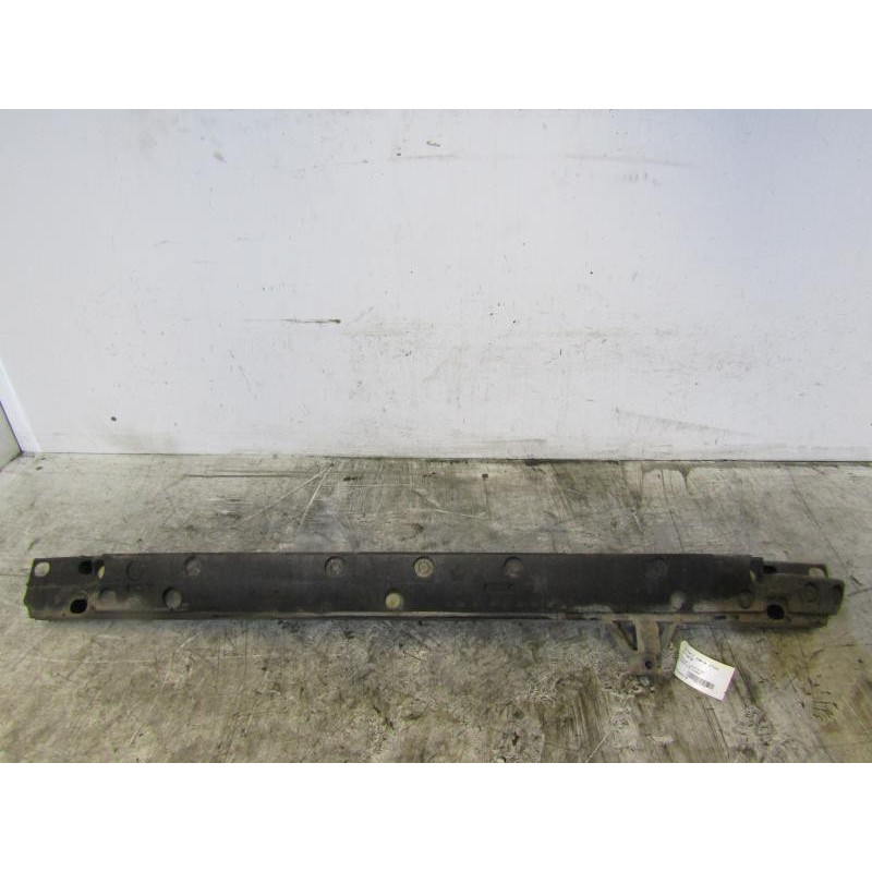Renfort pare choc arriere (traverse) CHRYSLER GRAND VOYAGER 4 Photo n°1