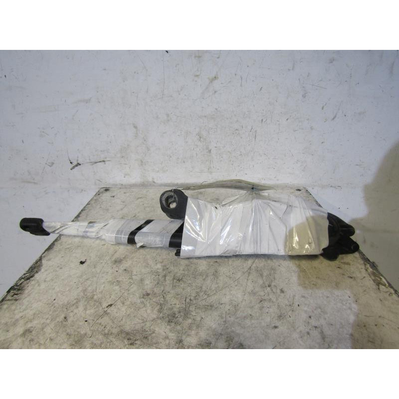 Charniere de capot BMW X3 E83 Photo n°1