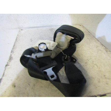 Ceinture arriere droit TOYOTA YARIS 2