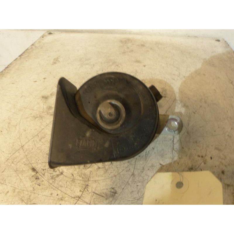 Avertisseur/Klaxon OPEL CORSA D Photo n°1