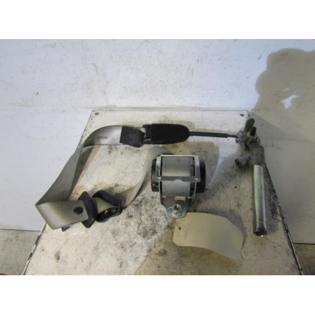 Ceinture avant droit OPEL CORSA D
