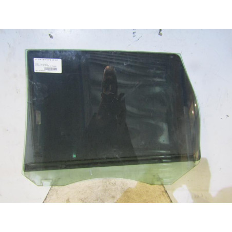 Vitre arriere droit FORD FOCUS 2