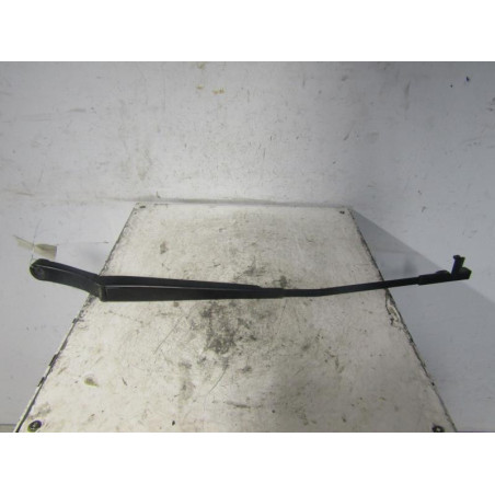 Bras essuie glace avant droit VOLKSWAGEN TOURAN 1
