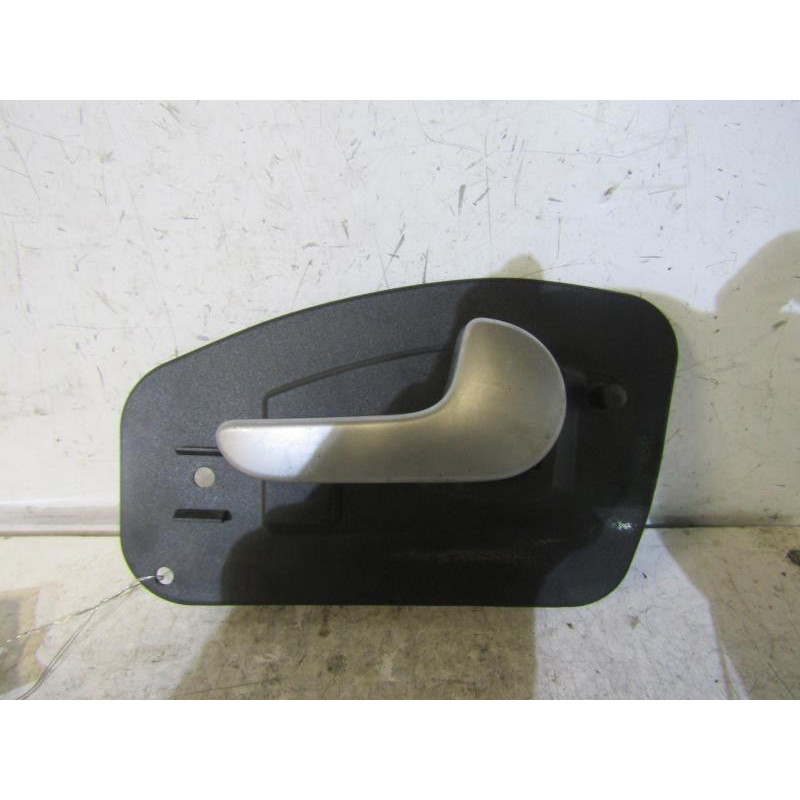 Poignee interieur arriere droit OPEL CORSA C Photo n°1