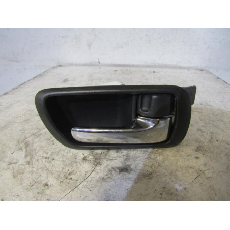 Poignee interieur arriere droit TOYOTA COROLLA VERSO 2