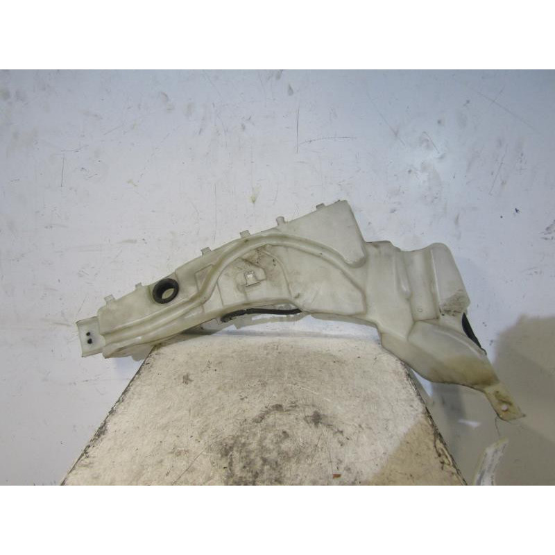 Vase de lave glace FORD FOCUS 2 Photo n°1