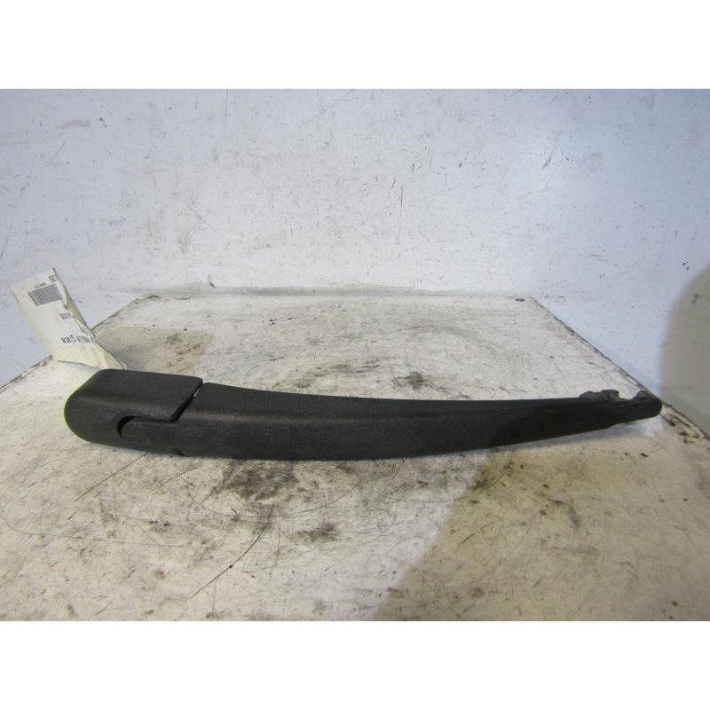 Bras essuie glace arriere HYUNDAI I 30 1 Photo n°1