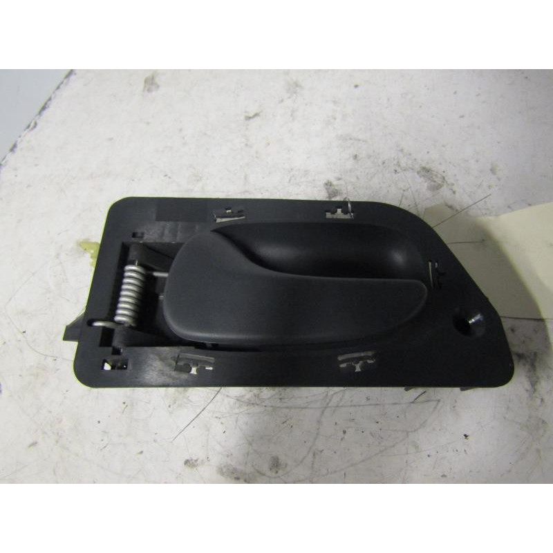 Poignee interieur arriere gauche RENAULT LAGUNA 1 Photo n°1