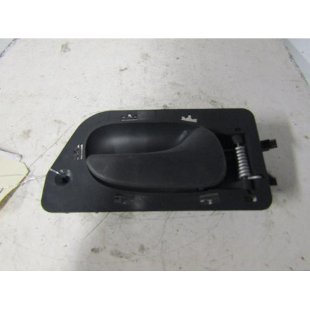 Poignee interieur avant droit RENAULT LAGUNA 1