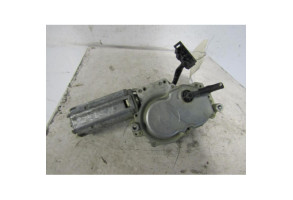 Moteur essuie glace arriere VOLKSWAGEN GOLF 3 Photo n°2