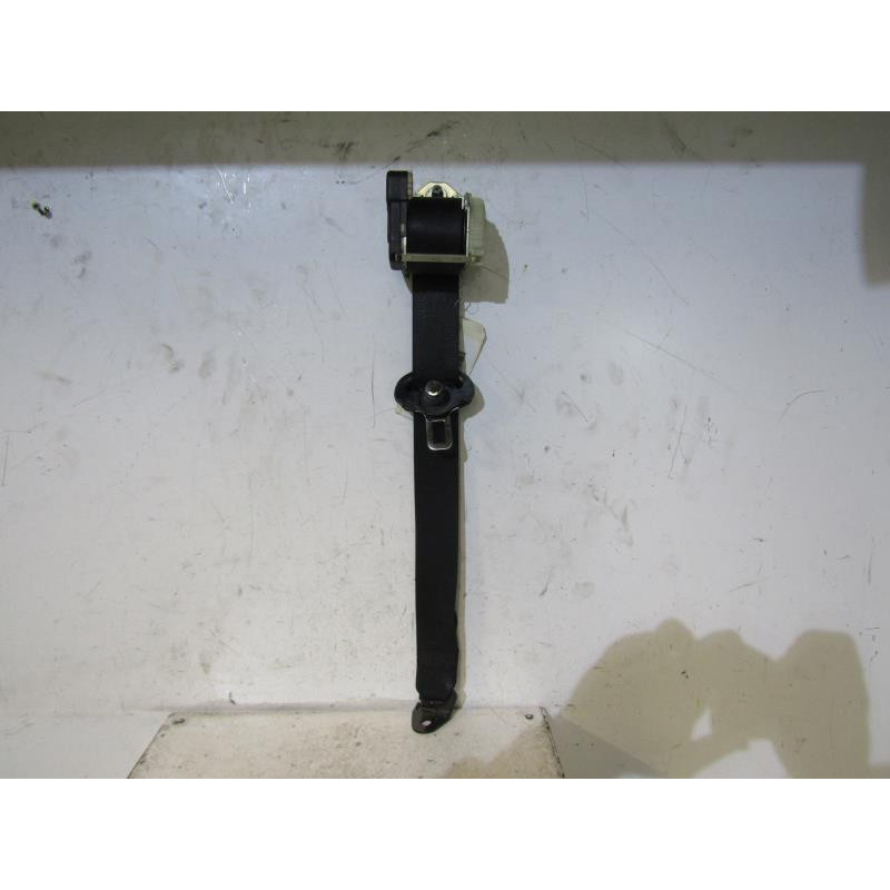 Ceinture arriere droit OPEL CORSA C Photo n°1