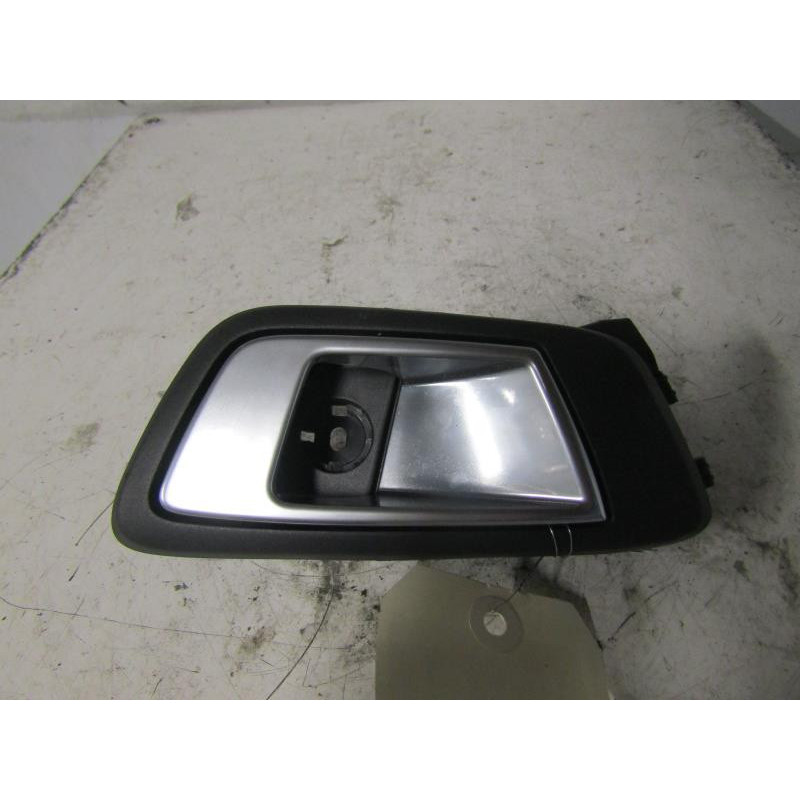 Poignee interieur arriere gauche FORD FIESTA 6 Photo n°1