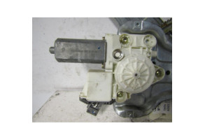 Leve vitre electrique arriere gauche TOYOTA AVENSIS 2 Photo n°2