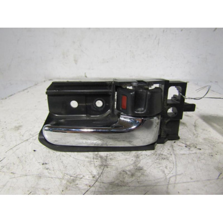 Poignee interieur avant droit TOYOTA AVENSIS 2