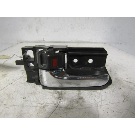 Poignee interieur avant gauche TOYOTA AVENSIS 2