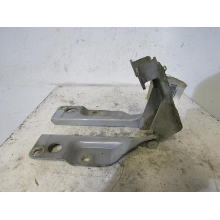Charniere de capot NISSAN ALMERA 2