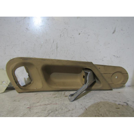 Poignee interieur arriere droit MERCEDES CLASSE C 203