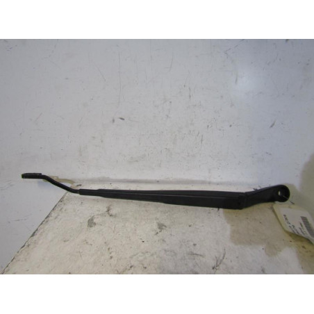 Bras essuie glace avant gauche NISSAN PRIMERA 4