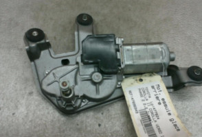 Moteur essuie glace arriere TOYOTA COROLLA VERSO 2