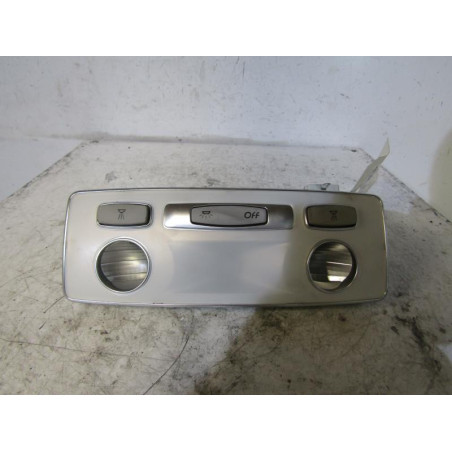 Eclairage de plafonnier RENAULT LAGUNA 3