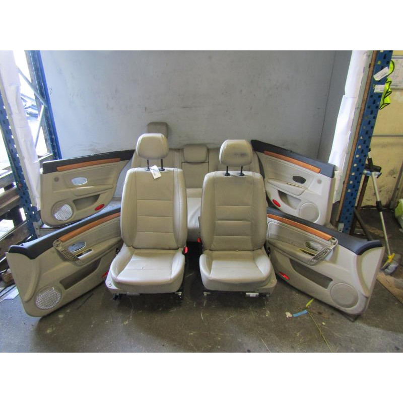 Interieur complet RENAULT LAGUNA 3 Photo n°1