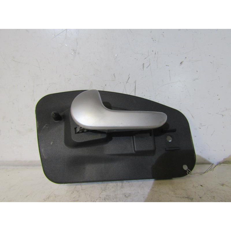 Poignee interieur arriere gauche OPEL CORSA C Photo n°1