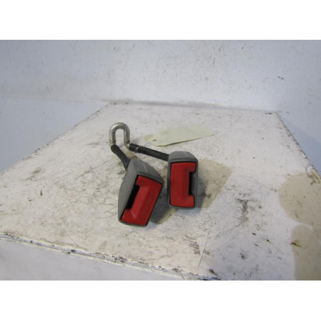 Attache ceinture arriere gauche CITROEN C5 1