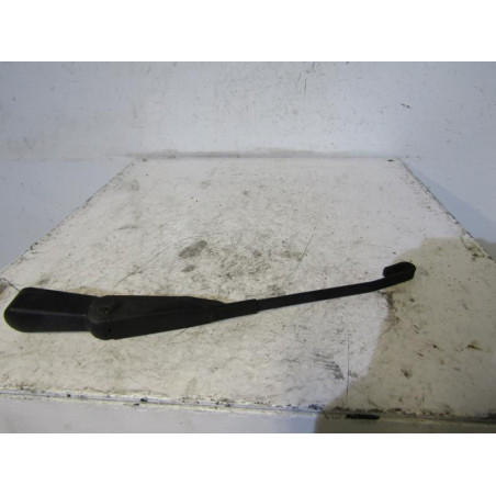 Bras essuie glace arriere HYUNDAI TRAJET
