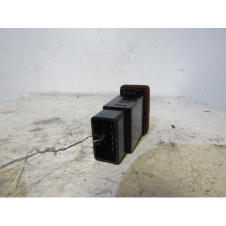 Bouton de warning HYUNDAI TRAJET