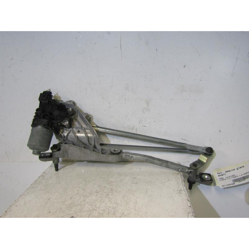 Moteur essuie glace avant FORD FIESTA 6 Photo n°1