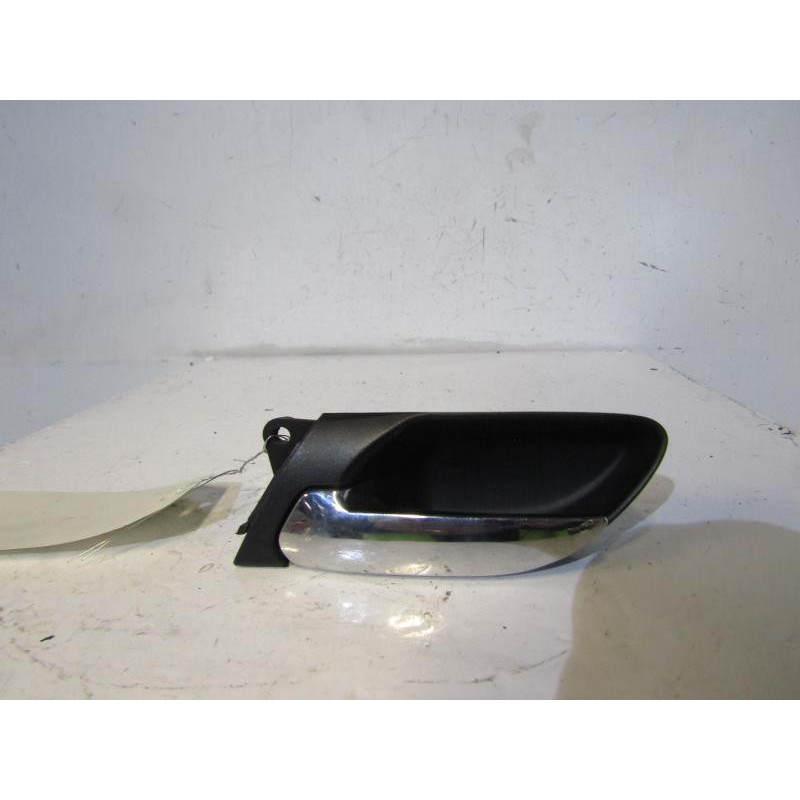 Poignee interieur arriere gauche BMW SERIE 3 E46 Photo n°1