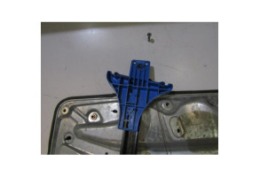 Leve vitre electrique arriere gauche VOLKSWAGEN GOLF 4 Photo n°4