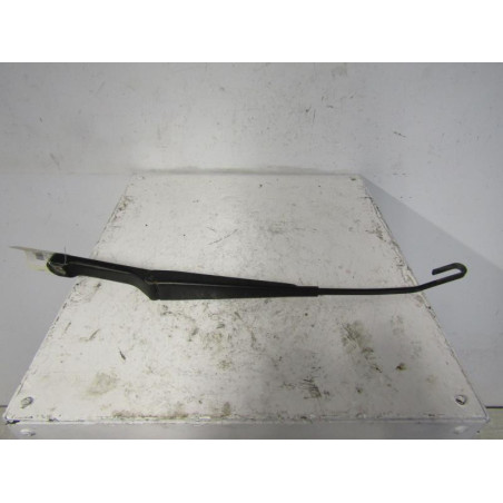 Bras essuie glace avant gauche MERCEDES CLASSE M 163