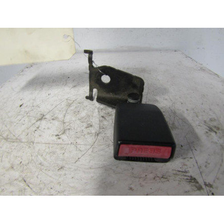 Attache ceinture arriere droit RENAULT MEGANE 2