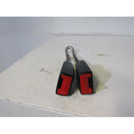 Attache ceinture arriere gauche SEAT TOLEDO 2