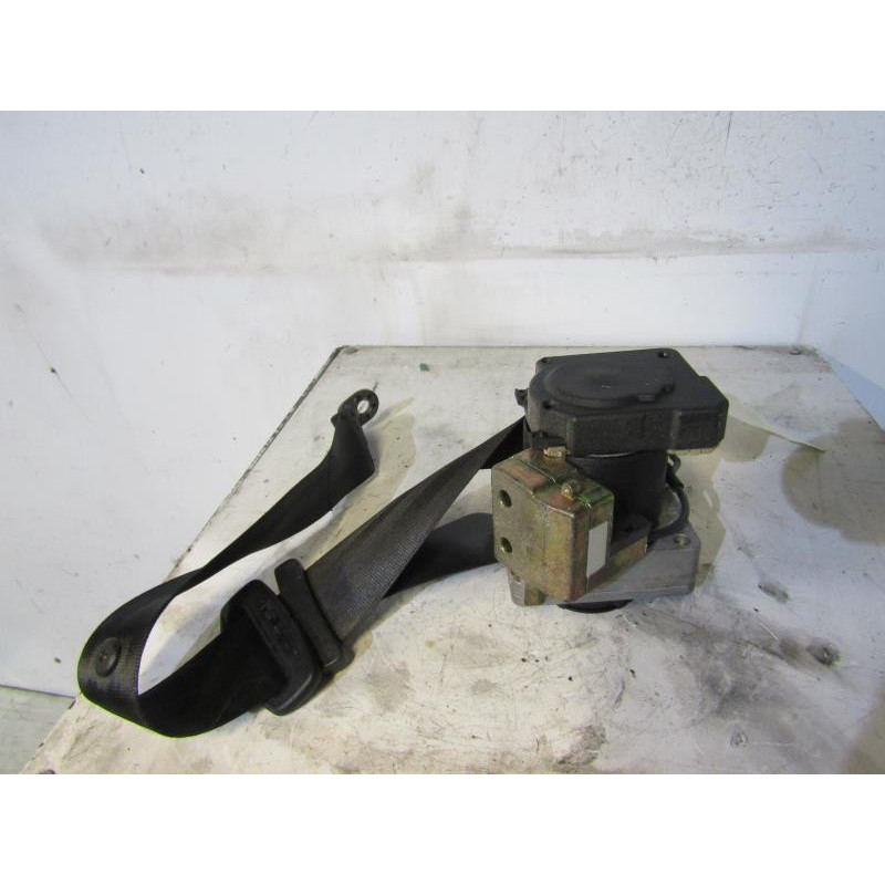 Ceinture arriere droit VOLKSWAGEN PASSAT 4 Photo n°1