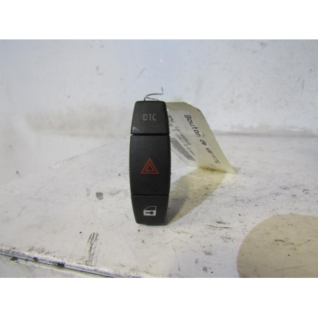 Bouton de warning BMW SERIE 1 E87