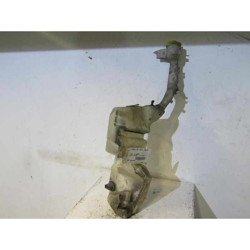 Vase de lave glace FORD GALAXY 1 Photo n°1